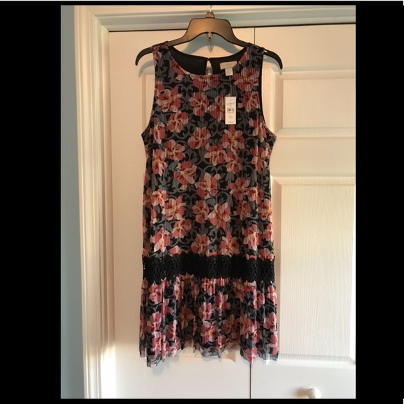 LOFT Dresses & Skirts - LOFT size 10 dress
